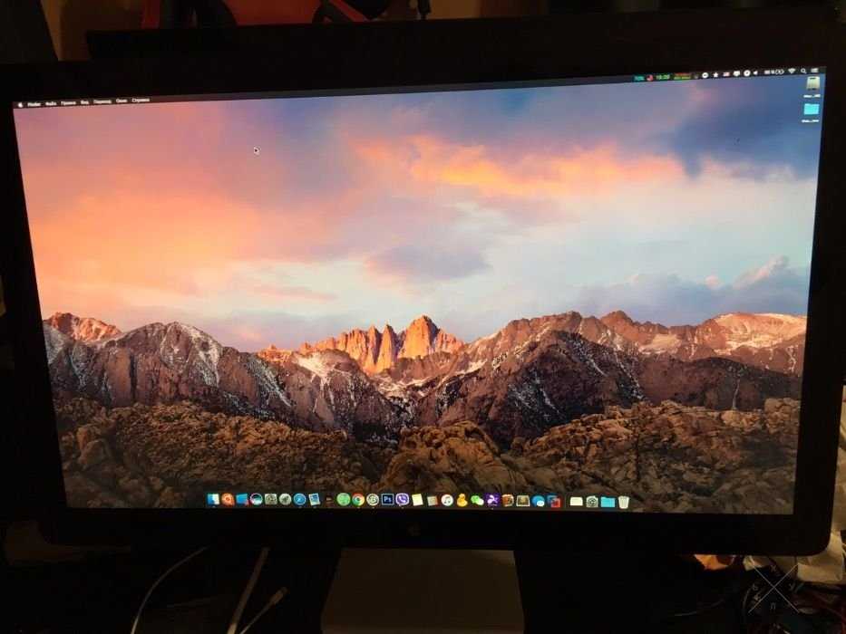 Apple 27" Thunderbolt LED Cinema Display (MC914)