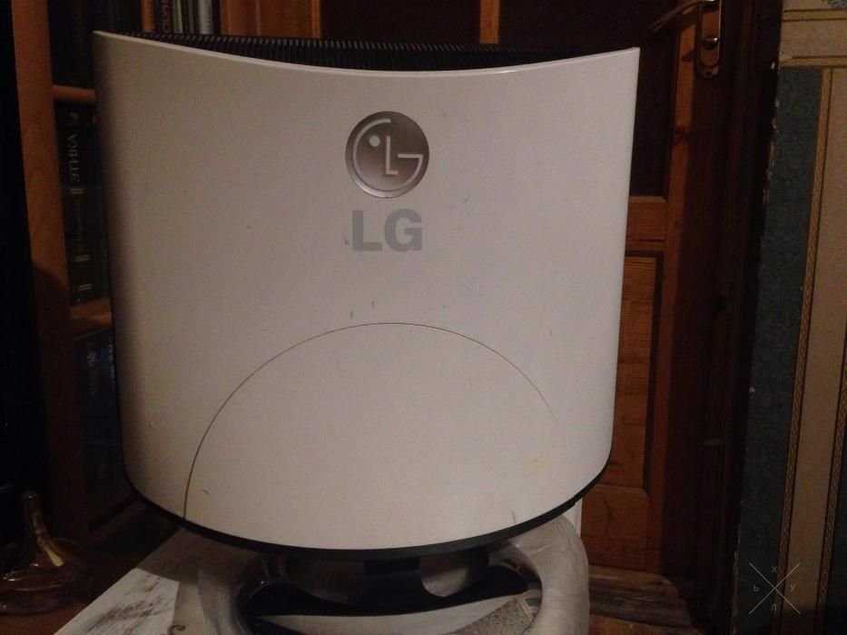 монитор LG Flatron L1740PQ