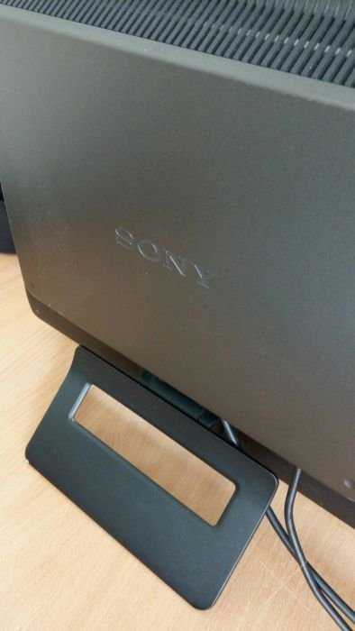 Продам монитор Sony в отличном состоянии