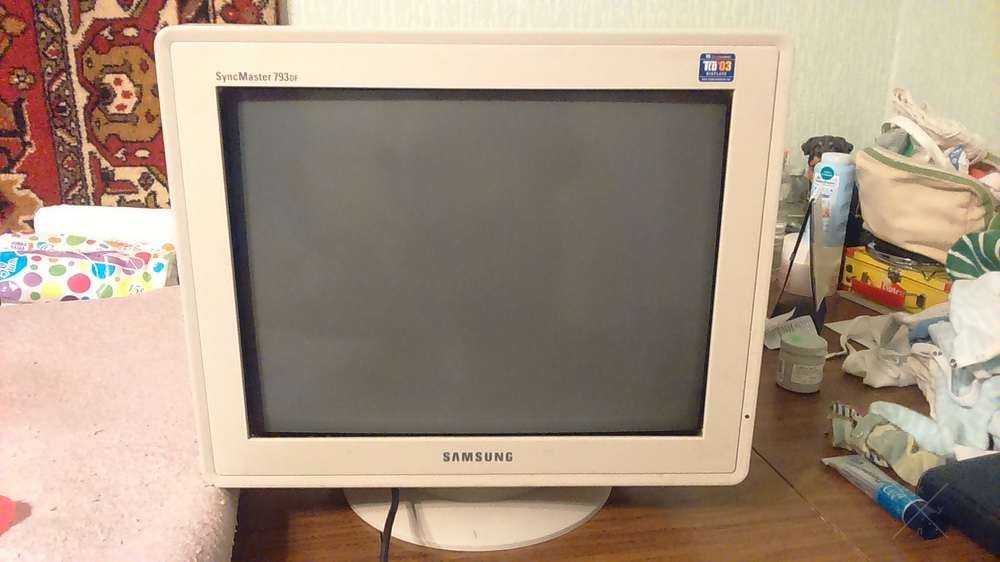 Продам монитор Samsung SyncMaster 793DF