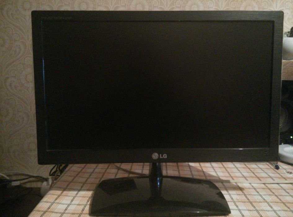 Мониітор LG E1951S 19"