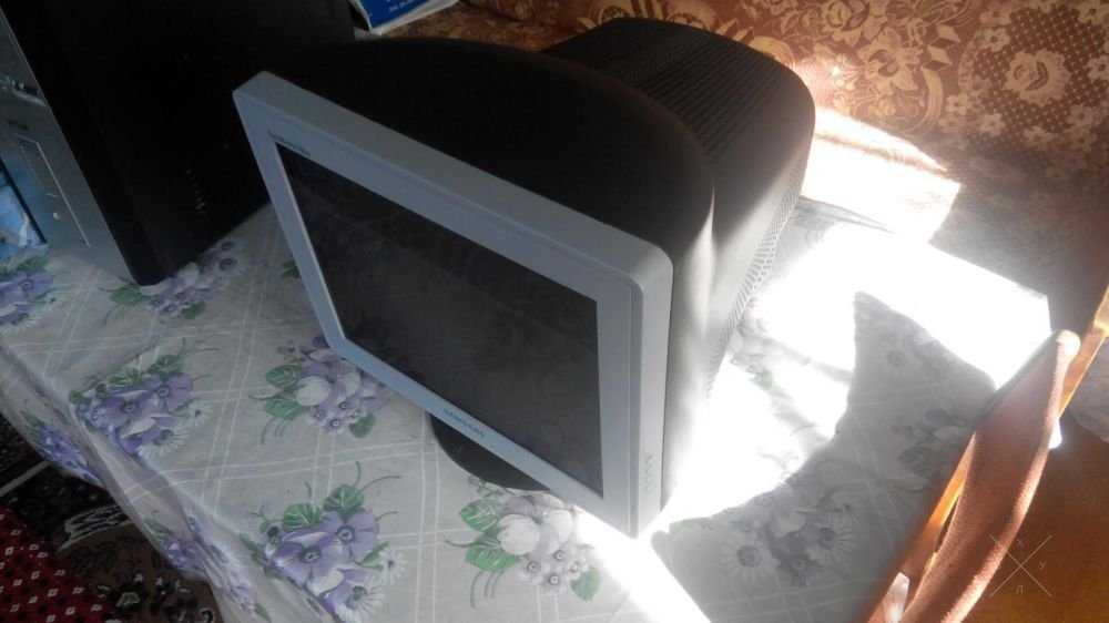 Продам монитор Samsung SyncMaster 795DF!