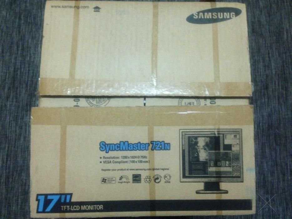 Монитор 17" TFT-LCD SyncMaster 721N (Samsung)