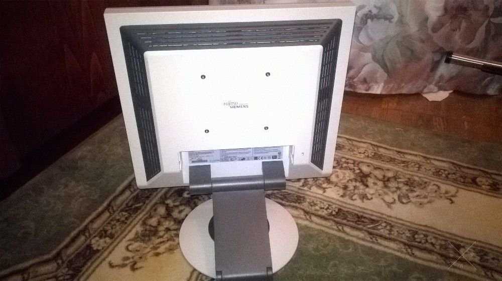 Монитор siemens fujitsu computers