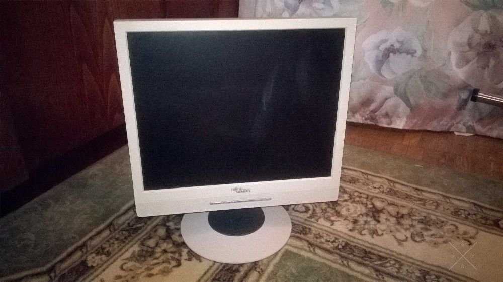 Монитор siemens fujitsu computers
