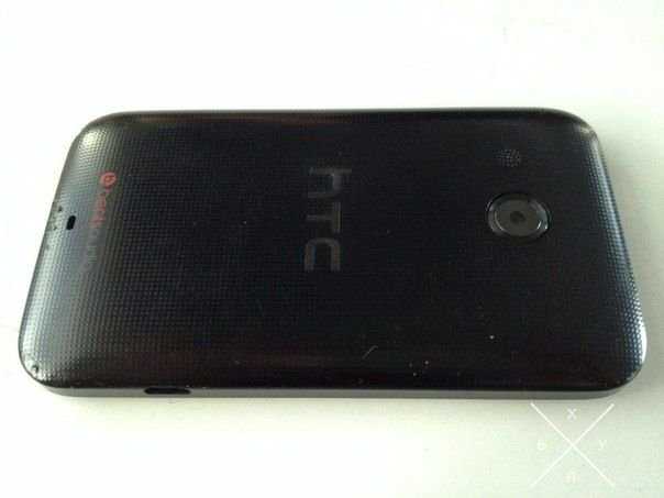 Телефон HTC