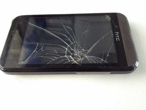 Телефон HTC
