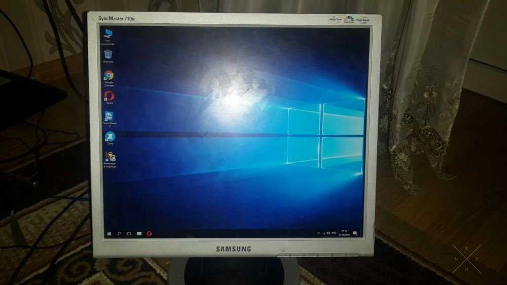Монитор Samsung SyncMaster 710n