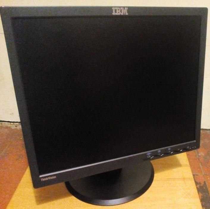 Монитор мониторы 17" дюймов ЖК LCD 5x4 4x3 IBM опт розница Германия