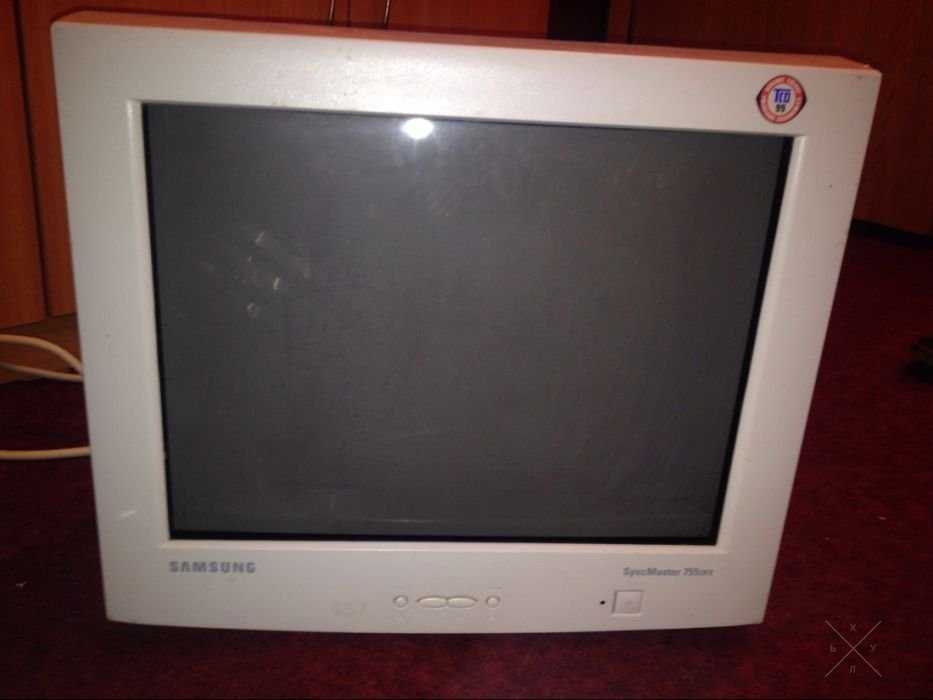 Продам монитор Samsung syncmaster 755dfx