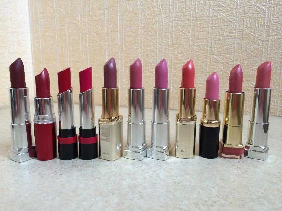Матовая помада Maybelline Color Sensational Matte №940