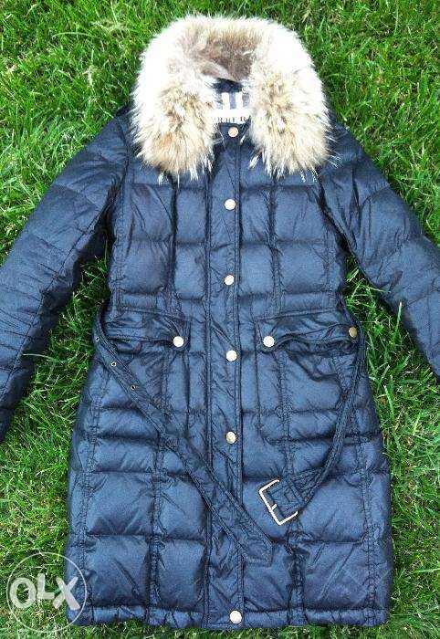 Черный пуховик, куртка, пальто Burberry. Размер S