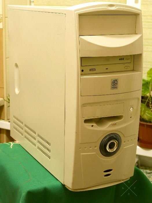 Системный блок (компьютер) Celeron 1.8 ГГц