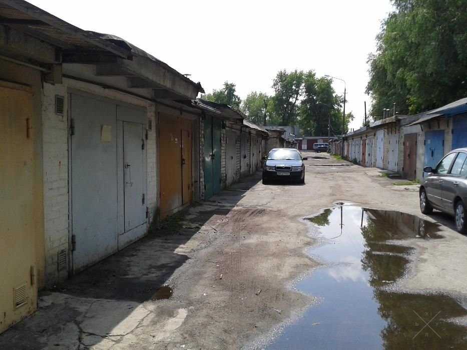 Гараж кирпичный, 4 х 6м