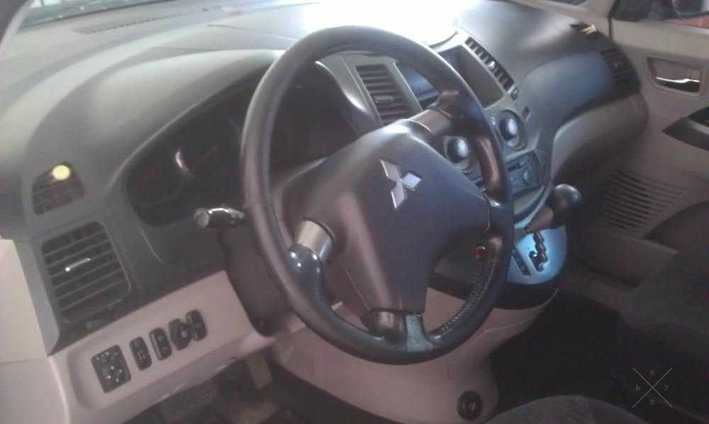 Продам отличное авто для бизнеса или семьи Mitsubishi Grandis