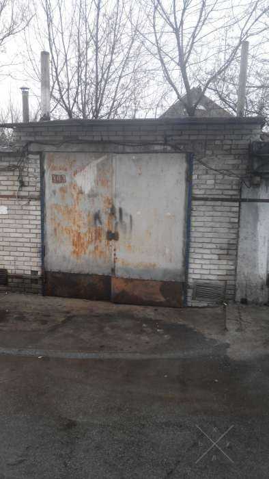 Породам гараж на виноградаре