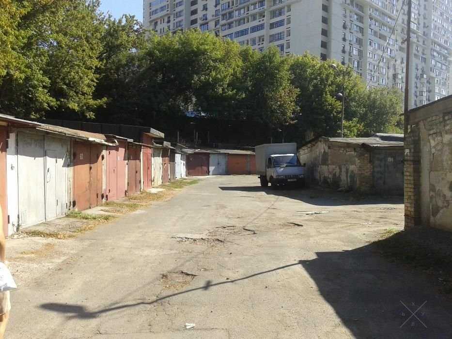 Продам гараж на 2 авто ул.Перспективная 9