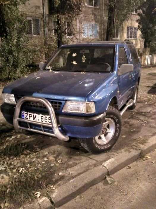 Opel Frontera 2.0