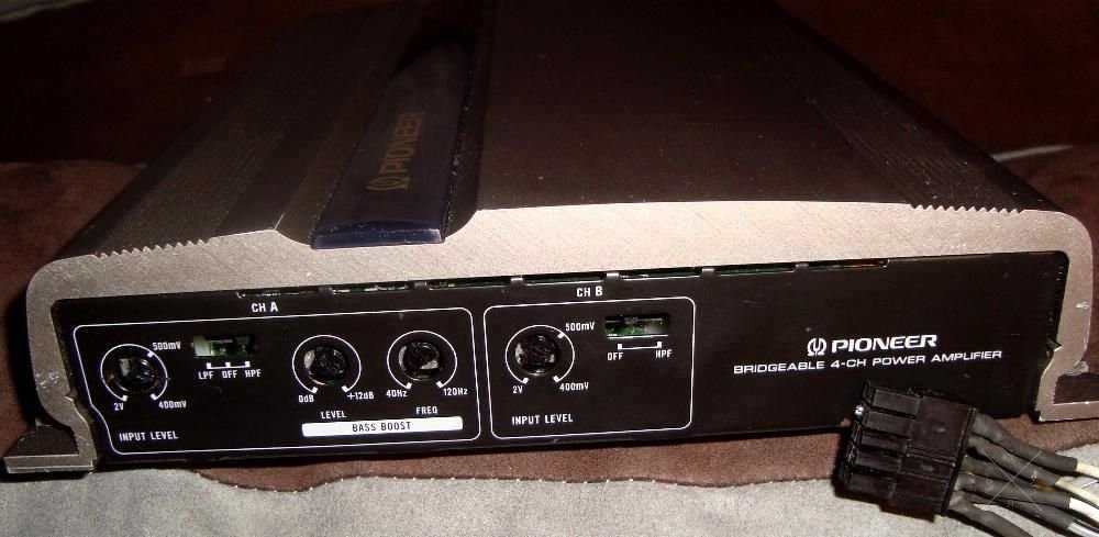 Усилитель авто Pioneer GM-X404 4 канала USA