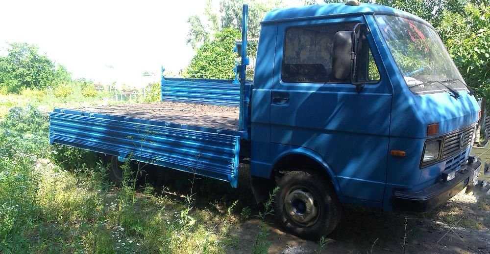 Бортовой грузовик Фольксваген LT 40