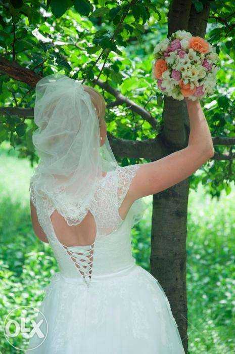 Весільна сукня від дизайнера Nava Bride