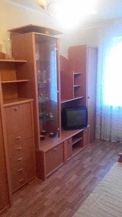 Сдам комнату в 2-х комн. квартире. Без. хозяев. Г. Сталинграда 30.