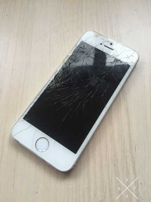 iPhone 5s 64gb. Требует ремонта.