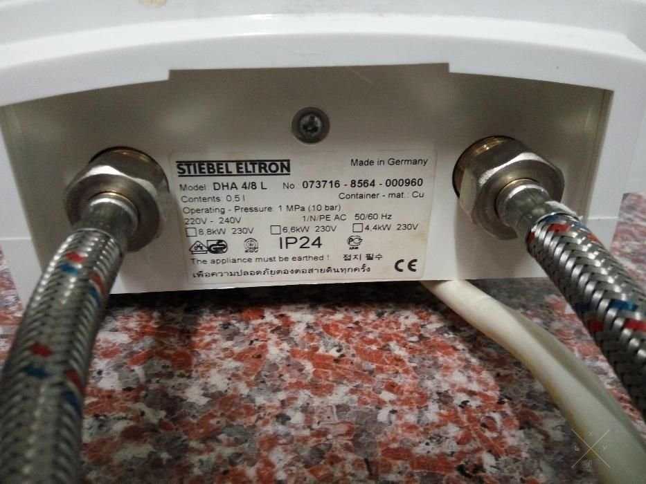 Проточный водонагреватель Stiebel Eltron DHA 4/8L