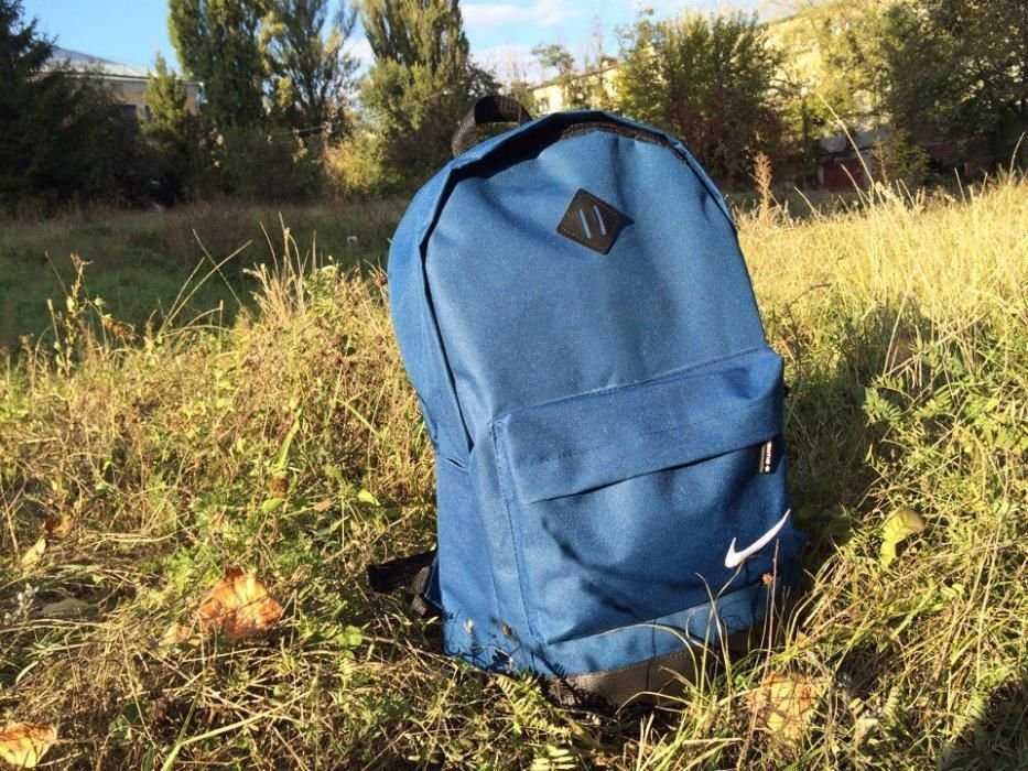 Портфель, сумка, рюкзак NIKE великий вибір кольорів.