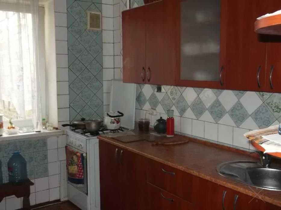 Срочно сдам комнату на Троещине, для 1-2 парней