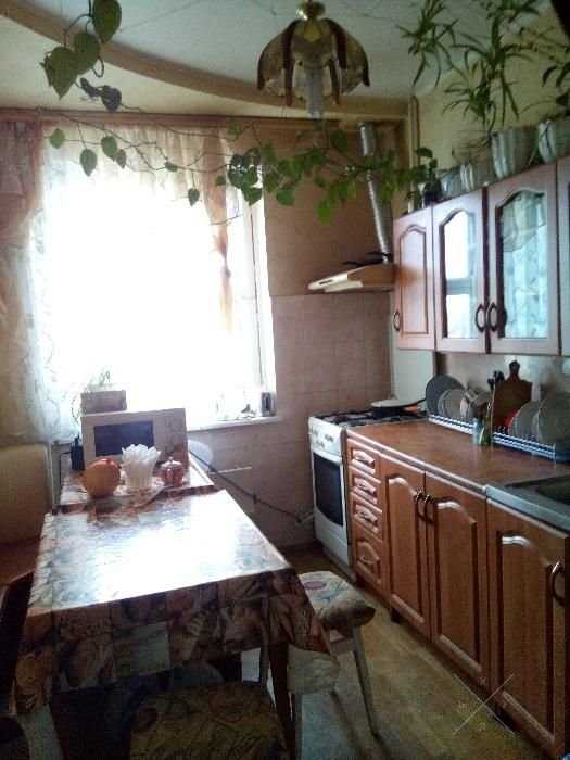 Комната с балконом, под ключ! ул. Радунская 16. Рядом ТЦ Район.
