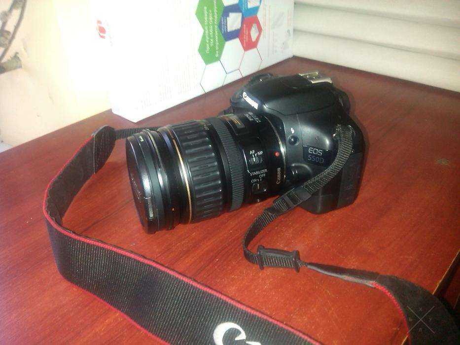Canon EOS 550 D 28-135