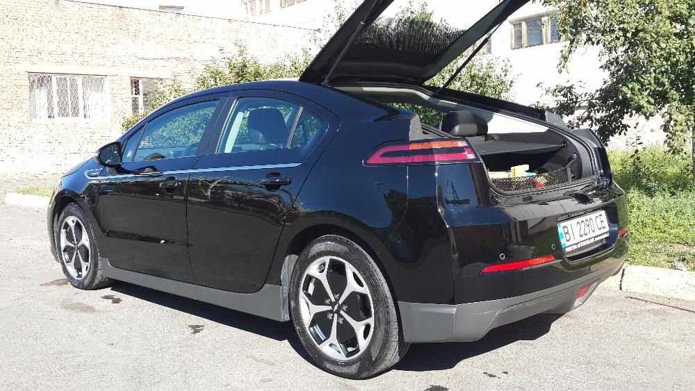 Продам Шевролет VOLT (електромобіль + гібрид)
