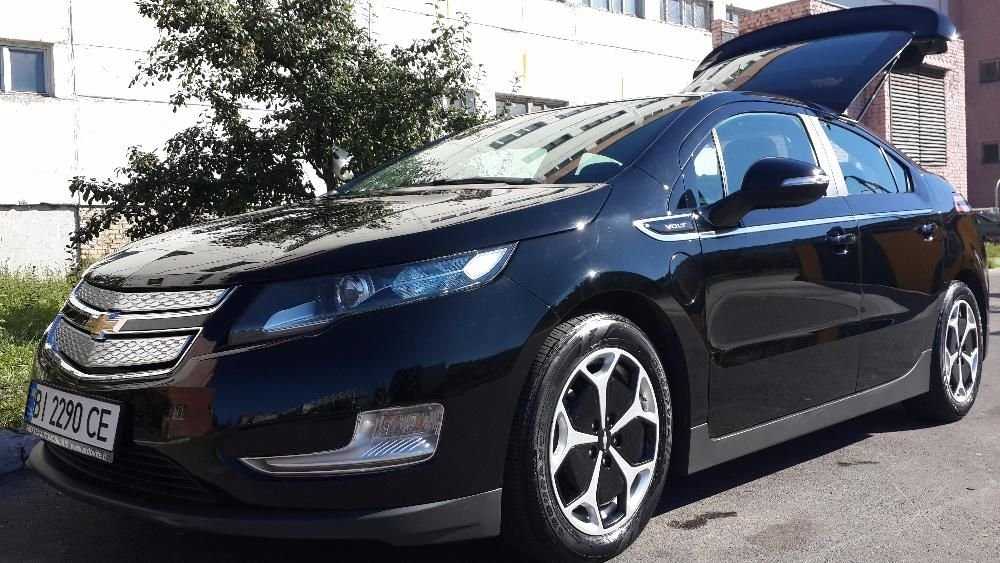 Продам Шевролет VOLT (електромобіль + гібрид)