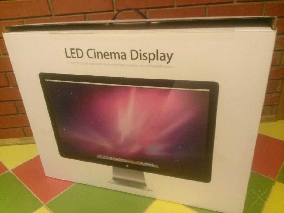 Монитор 27" Apple Led Cinema Display A1316