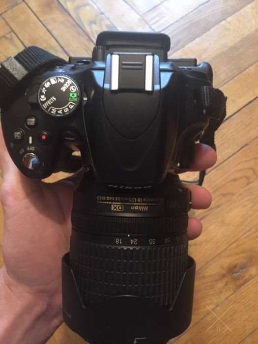 Продам фотоаппарат Nikon D5100(18-105),как новый.