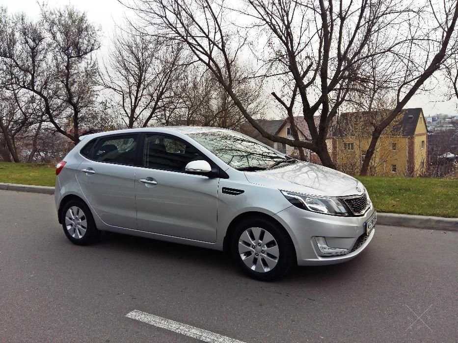 Kia Rio TOP+ 2012год. АВТОМАТ