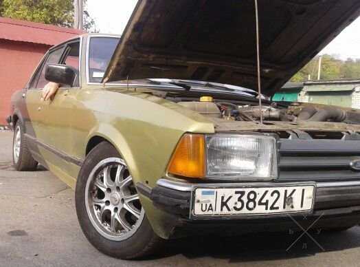 Продам Ford Granada 2.9