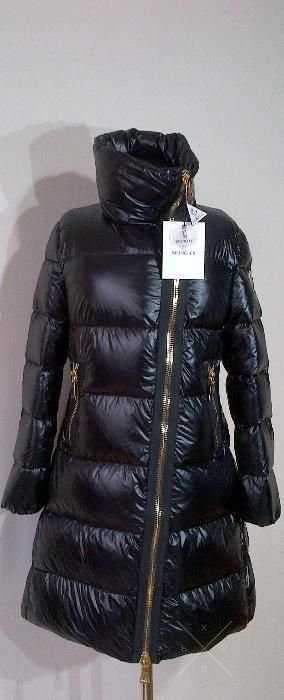 Пуховик Moncler. Большой выбор женских зимних пуховиков