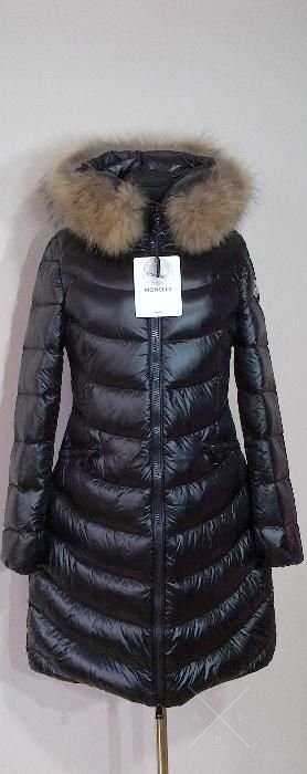 Пуховик Moncler. Большой выбор женских зимних пуховиков