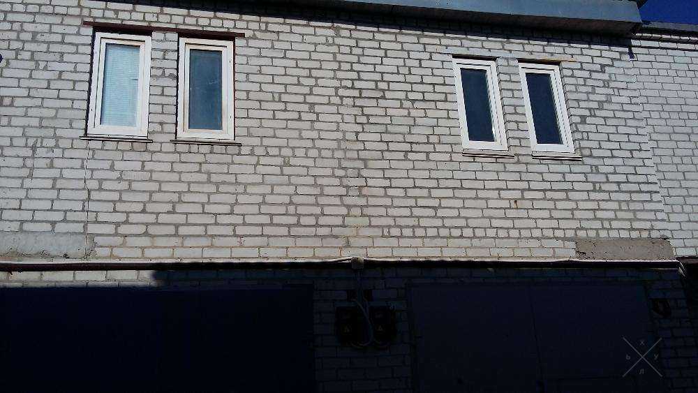 Продам гараж на две машины.