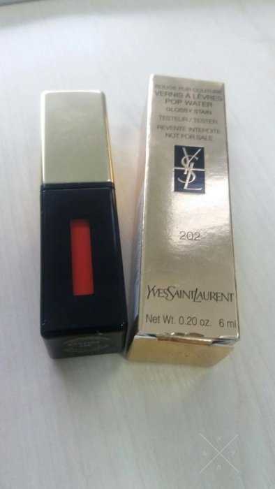 Блеск-лак для губ YvesSaintLaurent