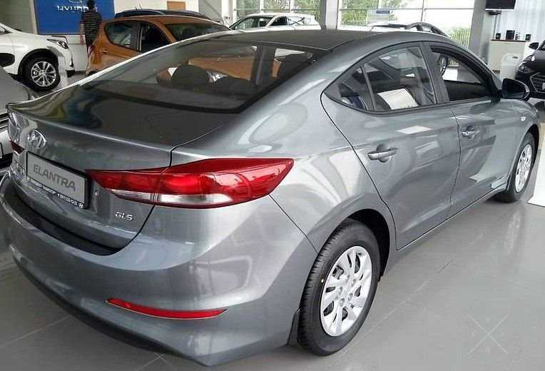 Продается новый автомобиль Hyundai Elantra 2015г.в. под выплату!