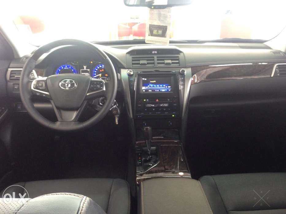 Toyota Camry 2016