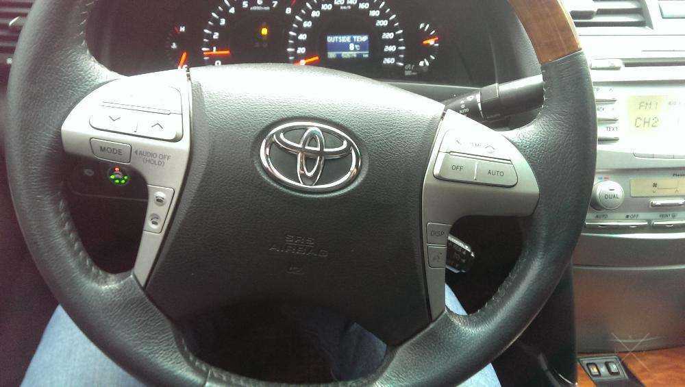 продам свою 2011р TOYOTA CAMRY 3,5 на ГАЗУ!!!