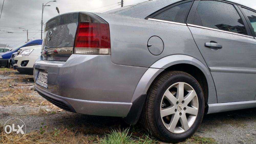 Продаю отличный Opel Vectra C 2006 года (сел и поехал) Газ/бензин