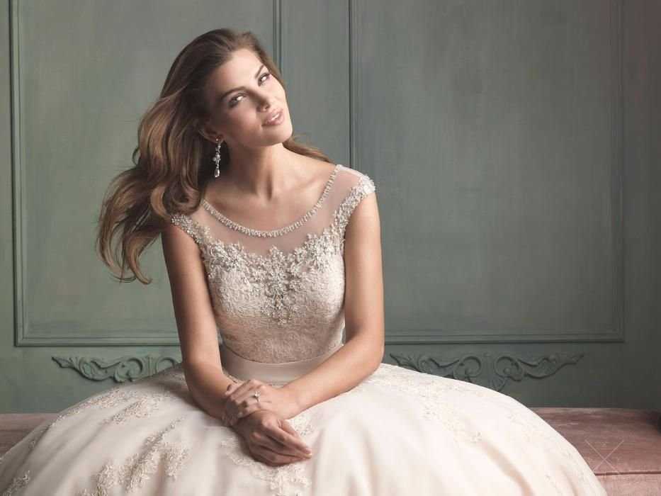 Продам новое ШИКАРНОЕ платье Allure Bridals, по супер цене!