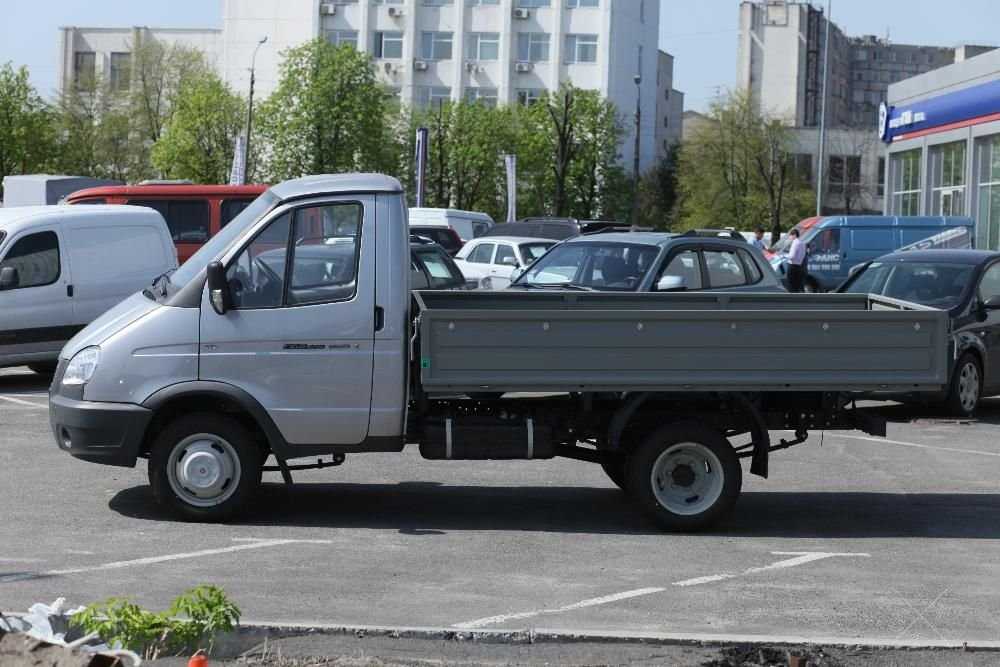 ГАЗель 3302 Бортовая с тентом