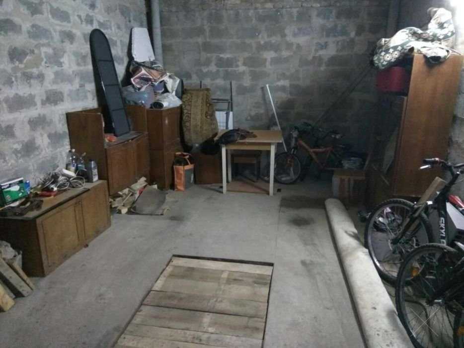 Продам капитальный гараж, ул. Светлая 6б, ГК ""Калининец"