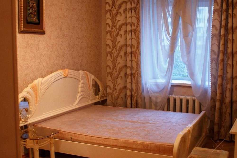 Сдается комната м. Позняки